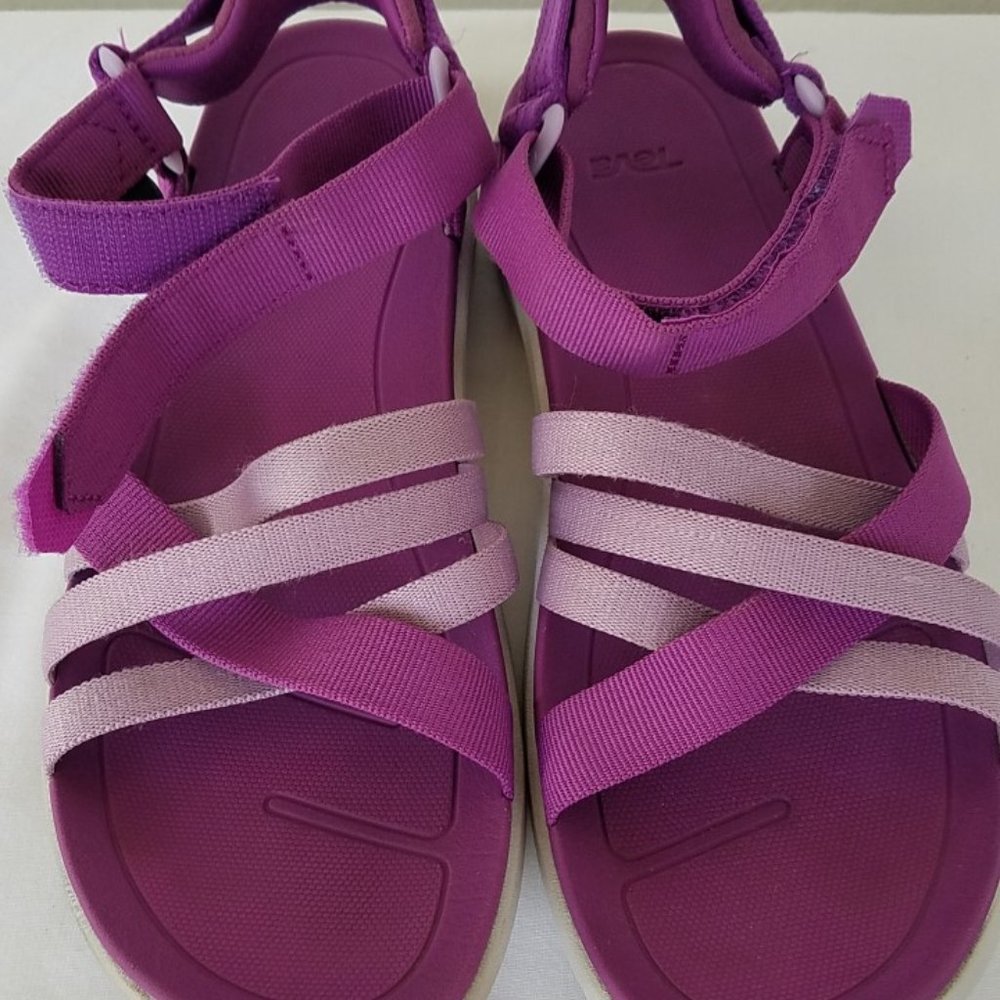 Teva Sanborn Sz 10 Sandals